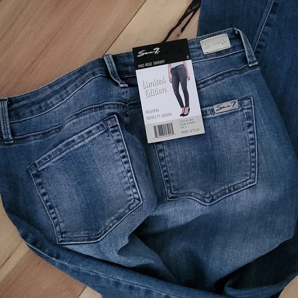 Seven7 Women's Skinny Jeans - Blue with White Accents - Picture 6 of 6